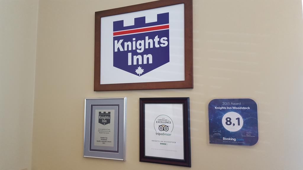 Knights Inn Woodstock Bagian luar foto