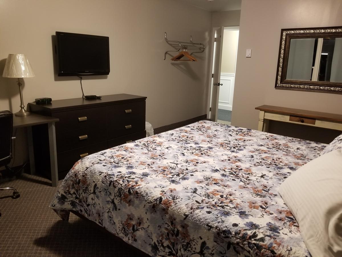 Knights Inn Woodstock Bagian luar foto