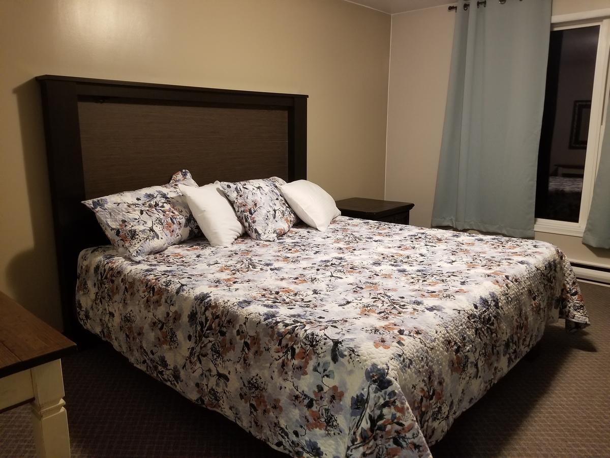 Knights Inn Woodstock Bagian luar foto